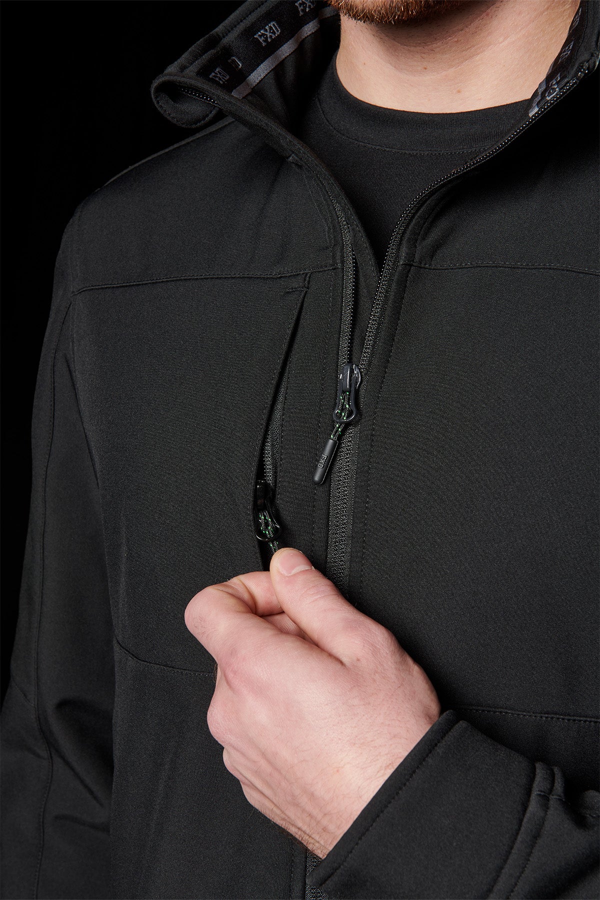 On body chest zipper detailing of the WO-3 Black
