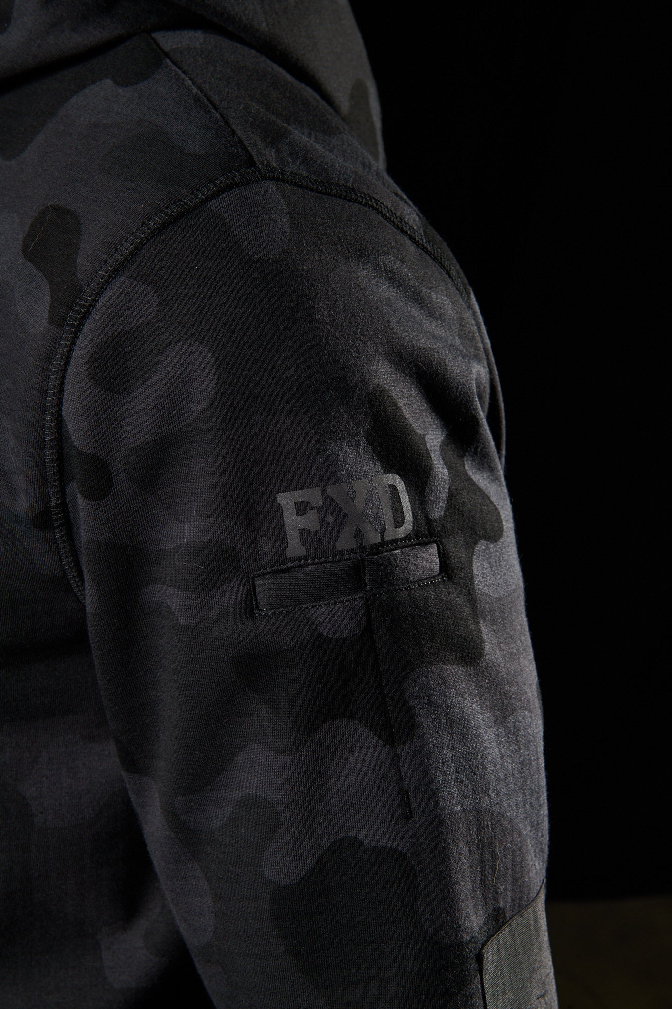 Sleeve detailing of the WF◆1 Black Camo